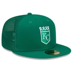 Men's Kansas City Royals New Era Green 2022 St. Patrick's Day 59FIFTY Fitted Hat -Field Ready Shop mens new era green kansas city royals 2022 st patricks day 59fifty fitted hat pi4418000 altimages ff 4418190 f9283b41a989b4876dd7alt3 full